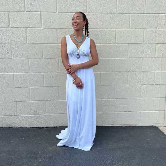 Vintage 1970s White Polyester V Neck Maxi Dress XS S - Picture 2 of 8